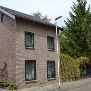 Фотография гостевого дома Holiday home in a very quiet residential area of Heerlen