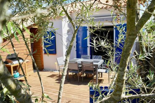 Фотография гостевого дома Le Mas de Saint-Hilaire