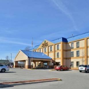 Фотографии гостиницы 
            Quality Inn & Suites - Jefferson City