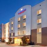 Фотография гостиницы Candlewood Suites Texarkana, an IHG Hotel