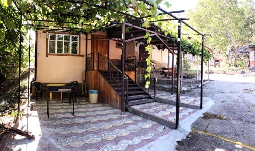 Фотография гостевого дома Тихий дворик