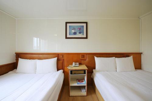 Фотография гостиницы Lion Hotel