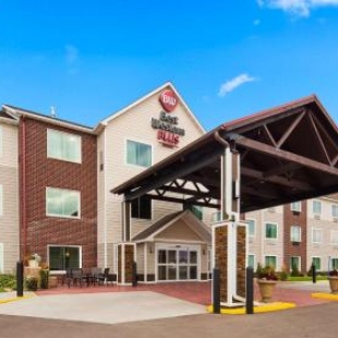 Фотография гостиницы BEST WESTERN Plus Menomonie Inn & Suites