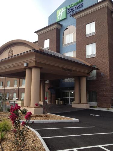 Фотография гостиницы Holiday Inn Express & Suites Wytheville, an IHG Hotel