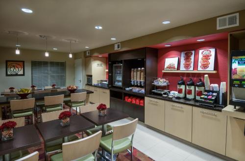 Фотография гостиницы TownePlace Suites by Marriott Baton Rouge South