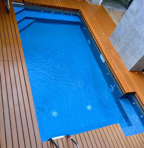 Фотография гостиницы California Comfort & Suites