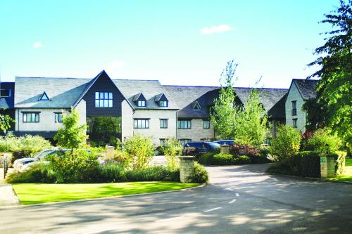 Фотография гостиницы voco - Oxford Spires, an IHG Hotel