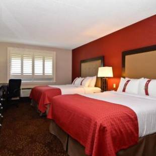 Фотографии гостиницы 
            Holiday Inn Hotel & Suites St.Catharines-Niagara, an IHG Hotel