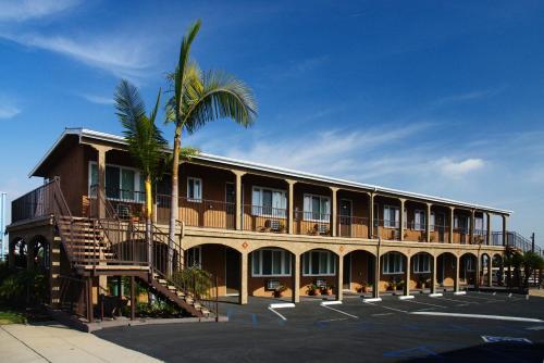 Фотография гостиницы Hi View Inn & Suites