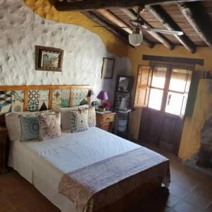 Фотографии гостевого дома
Casa La Yedra by CasaTuristica