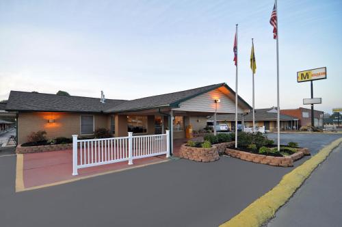 Фотография мотеля M Star Hotel Searcy