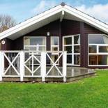 Фотография гостевого дома Two-Bedroom Holiday home in Gelting 1