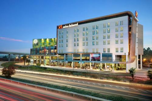 Фотография гостиницы Swiss-Belhotel Airport Jakarta