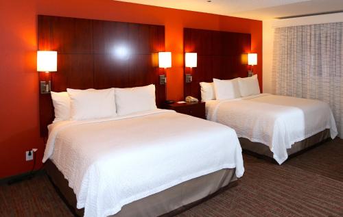 Фотография гостиницы SenS Suites Livermore; SureStay Collection by Best Western