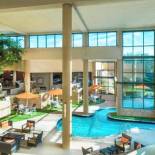 Фотография гостиницы Sheraton Charlotte Airport