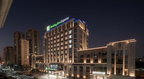 Фотографии гостиницы 
            Holiday Inn Express Jinjiang Anhai, an IHG Hotel