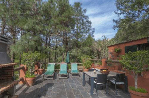 Фотография гостевого дома Casa Rural en medio del bosque, El Lance