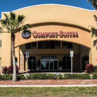 Фотографии гостиницы 
            Comfort Suites Clearwater - Dunedin