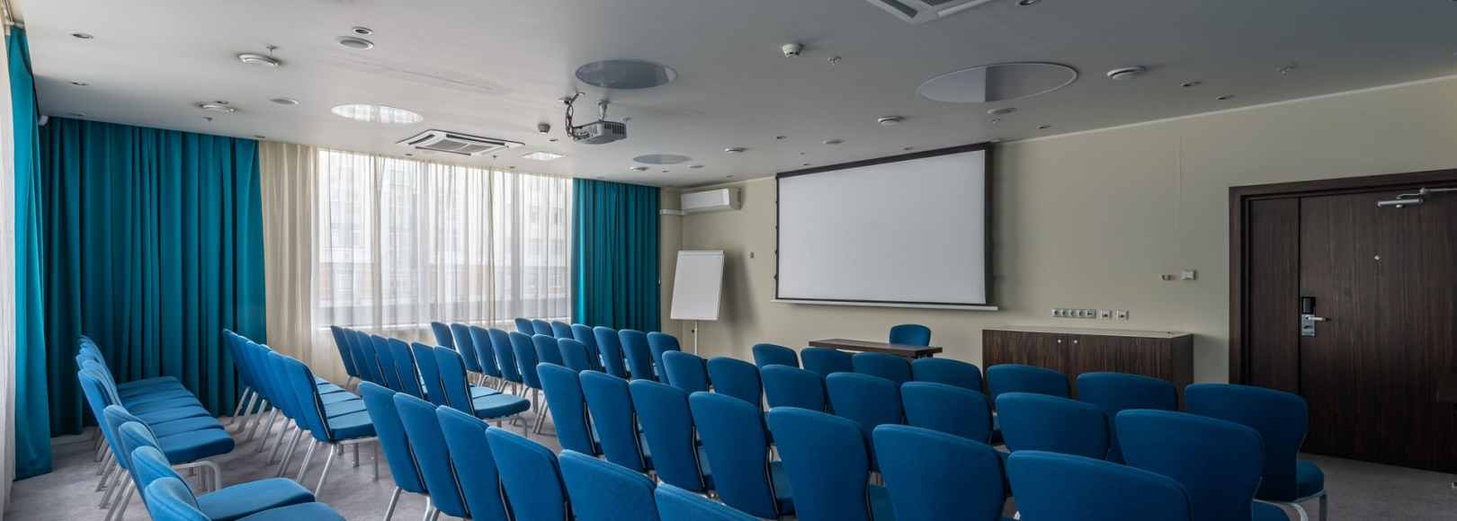 Фотография конференц-зала Зал Казань