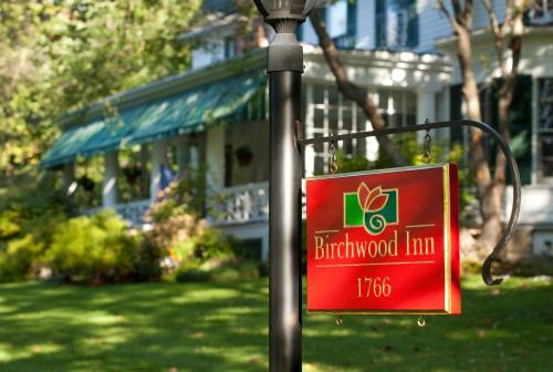 Фотографии мини отеля 
            Birchwood Inn