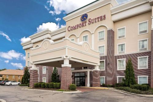 Фотографии гостиницы 
            Comfort Suites West Memphis I-40 I-55