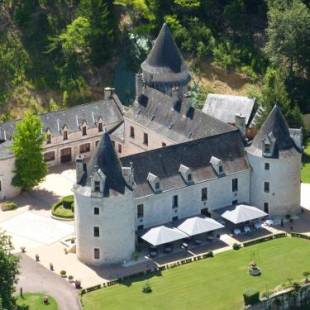 Фотографии гостиницы 
            Château la Fleunie - Hôtel et Restaurant