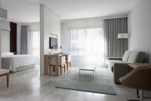 Фотография гостиницы Mercure Algeciras