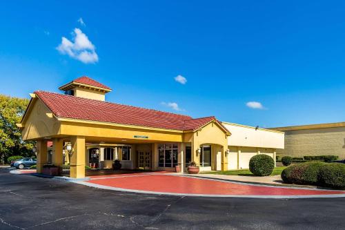Фотография гостиницы Quality Inn Clemson near University