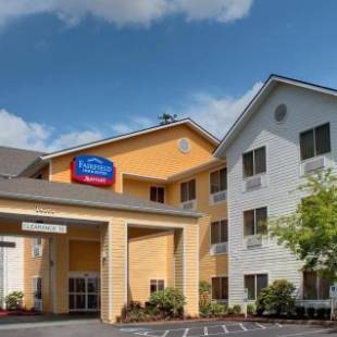 Фотографии гостиницы 
            Fairfield Inn & Suites Seattle Bellevue/Redmond