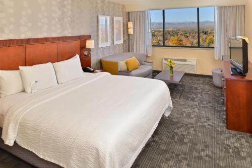 Фотография гостиницы Courtyard by Marriott Denver Cherry Creek
