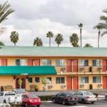 Фотография гостиницы Travelodge by Wyndham Oceanside