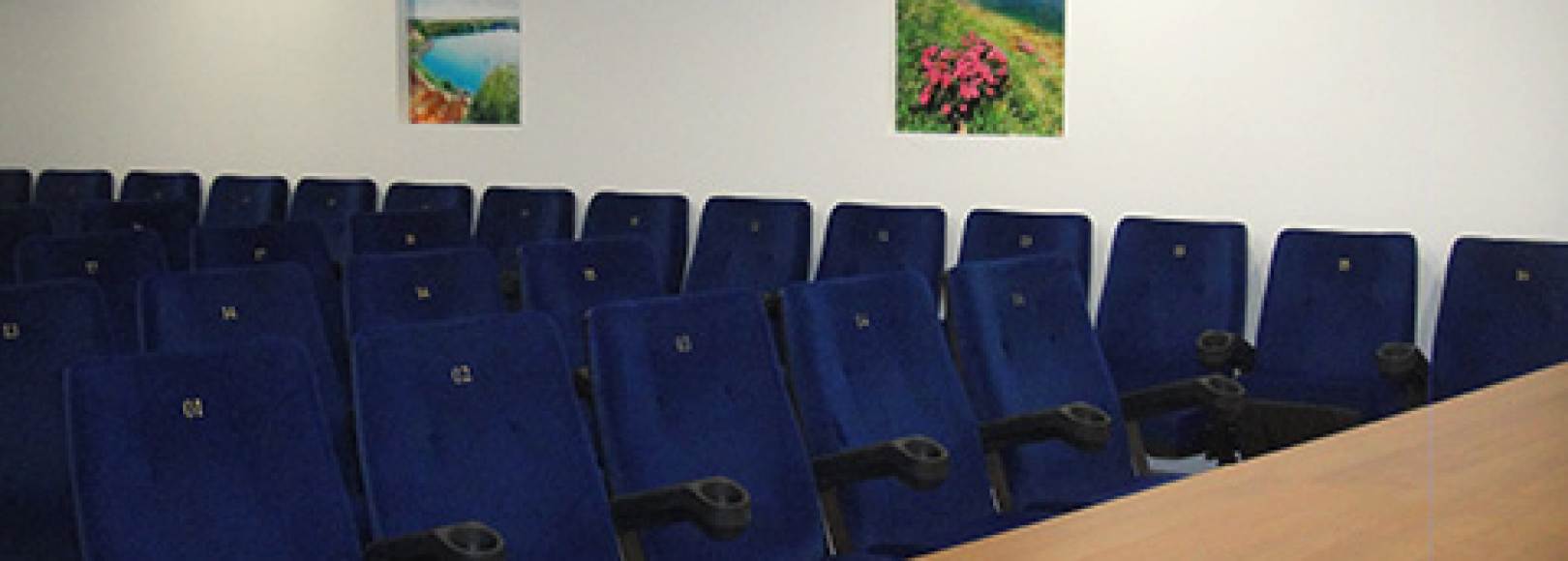 Фотография конференц-зала Олимпия на 70 человек