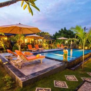 Фотографии базы отдыха 
            Dinatah Lembongan Villas