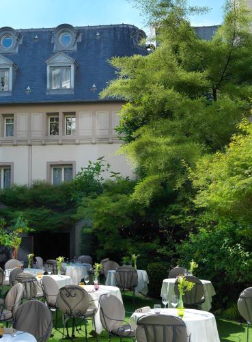 Фотография гостиницы Renaissance Paris Nobel Tour Eiffel Hotel