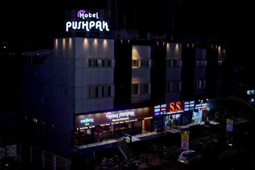 Фотографии гостиницы 
            Hotel Pushpak