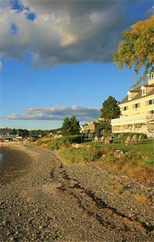 Фотография мини отеля The Breakwater Inn & Spa