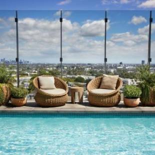 Фотографии гостиницы 
            1 Hotel West Hollywood