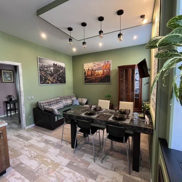 Фотографии квартиры
Апартаменты У Александровского Дворца