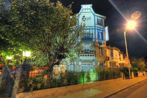 Фотографии гостиницы 
            Hôtel Le Saint Pierre, La Baule-Escoublac