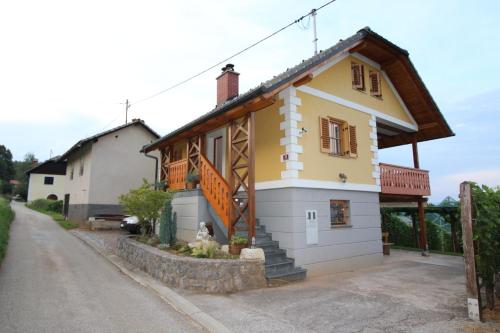 Фотография гостевого дома Vineyard Cottage Stepan