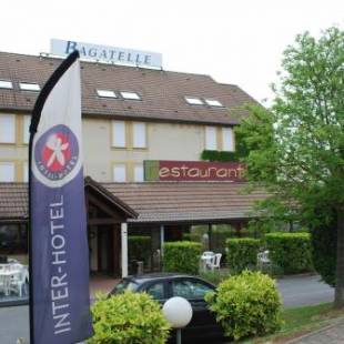 Фотографии гостиницы 
            Hôtel Bagatelle Paris Nord Roissy - ex Inter-Hotel