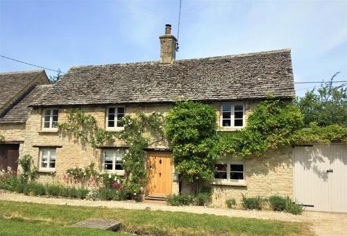 Фотографии гостевого дома 
            Lovell Cottage