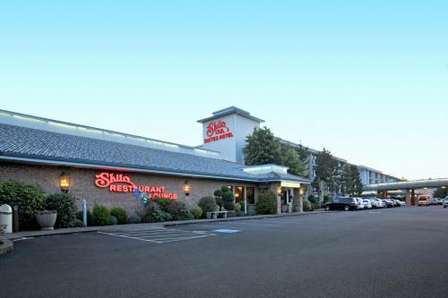 Фотографии гостиницы 
            Shilo Inn Portland Airport