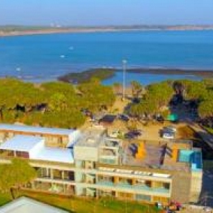 Фотография гостиницы Krishna Beach Resorts - Diu