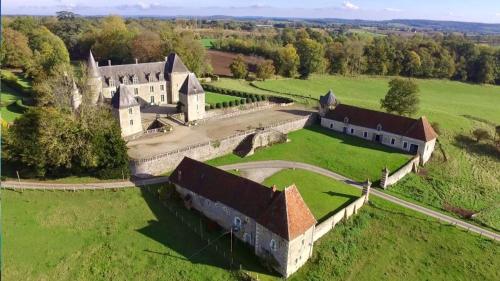 Фотография гостевого дома Château des Feugerets