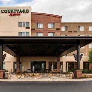 Фотографии гостиницы 
            Courtyard by Marriott Chicago Schaumburg/Woodfield Mall