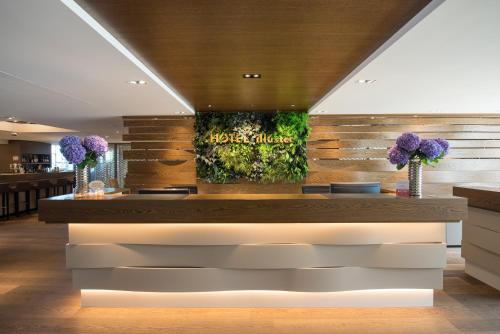 Фотография гостиницы HOTEL illuster - Urban & Local