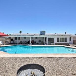 Фотография гостевого дома Lake Havasu Home with Heated Pool 3 Mins to Town and Lake