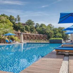 Фотографии гостиницы 
            KTM Resort Batam