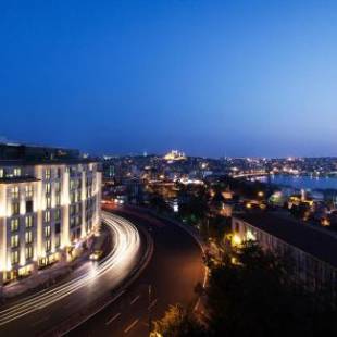 Фотографии гостиницы 
            Radisson Blu Hotel Istanbul Pera